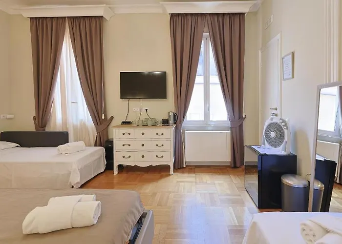 Gasthof Art House Relais56 Luxury Piazza Di Spagna