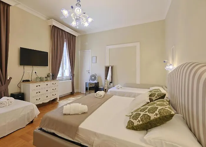 Art House Relais56 Luxury Piazza Di Spagna Gasthof